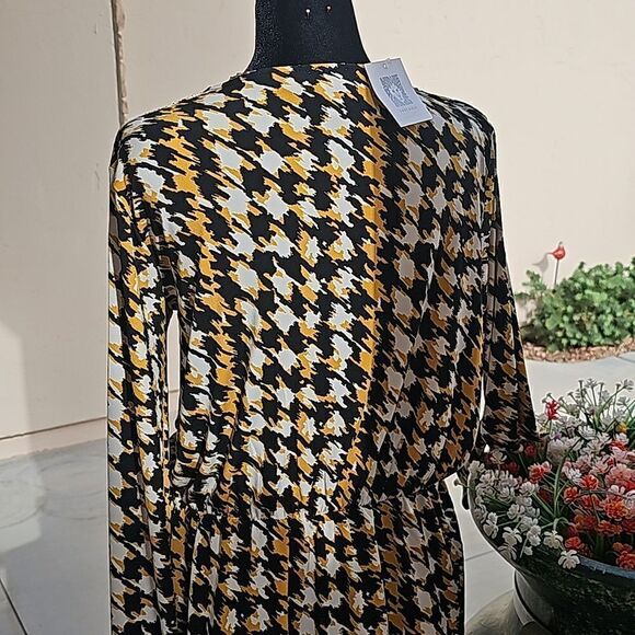 Anne Klein pullover knit top with elastic waist size medium - Picture 5 of 9